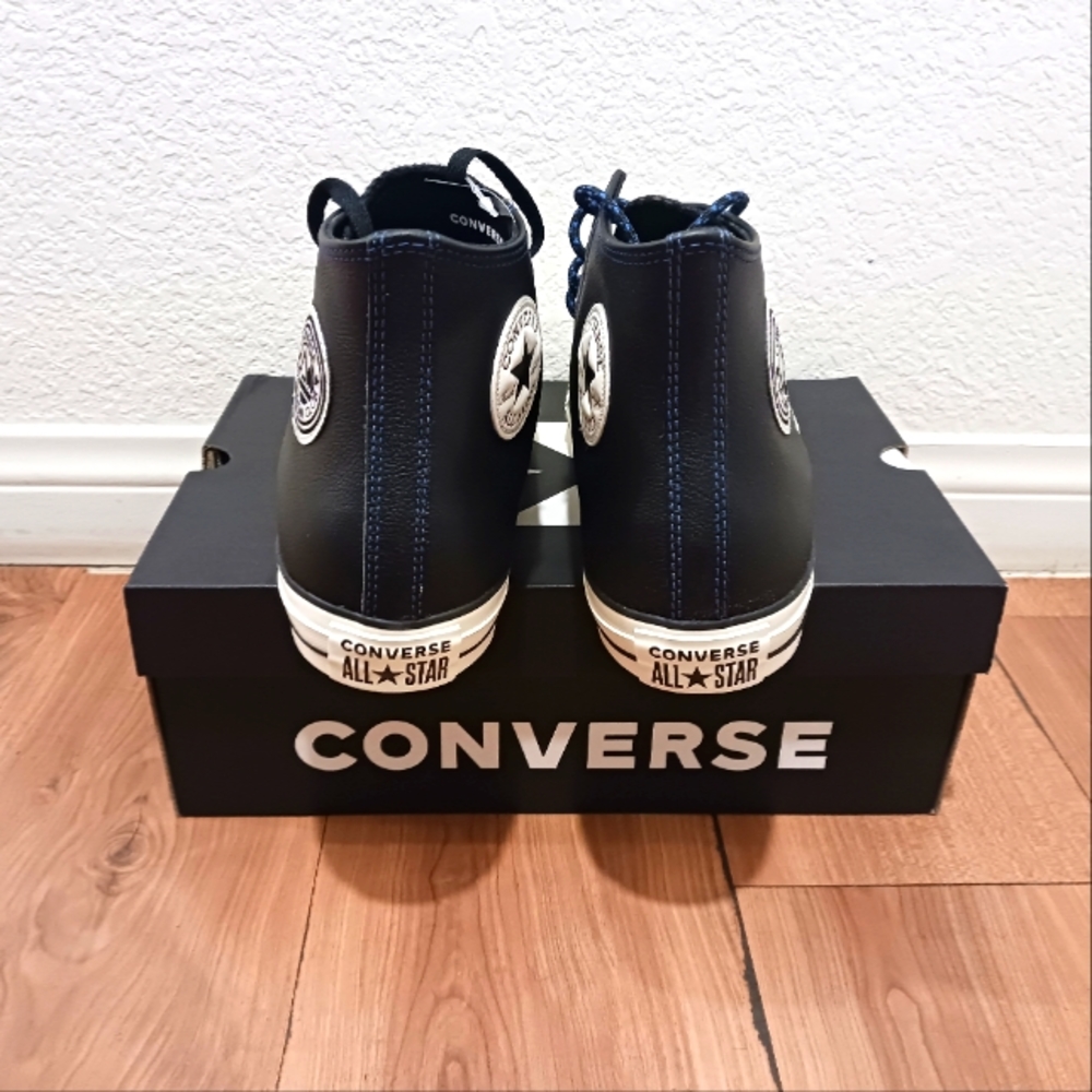 Converse - Picture 4 of 4